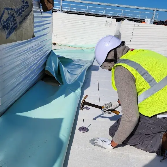 Get in touch img - commercial roofing solution
